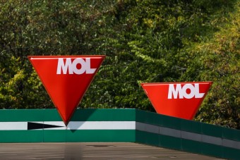 Olvasónk megtalálta az ország legdrágább benzinkútját