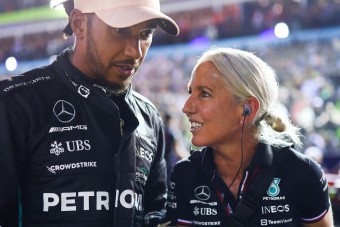 F1: Ezért vált meg Hamilton régi segítőjétől