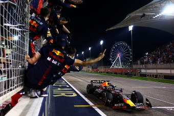 F1: Örömmámorban úsznak Verstappenék