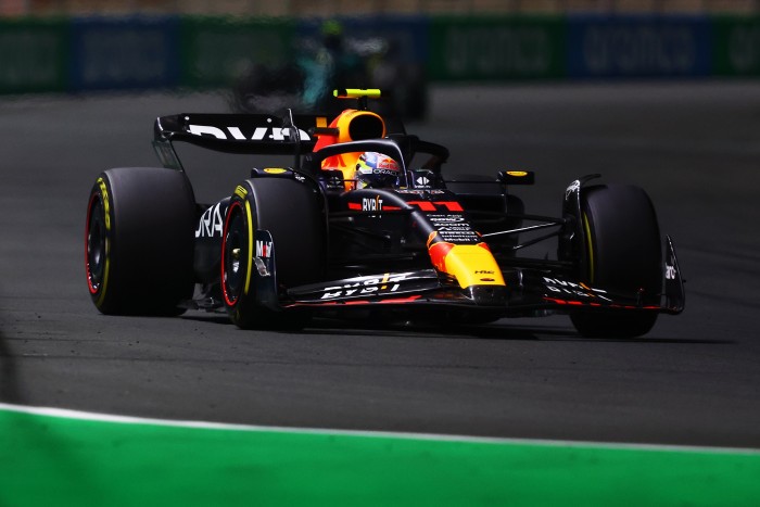 F1: Átgázolt a mezőnyön, de elmaradt a Verstappen-siker Szaúd-Arábiában