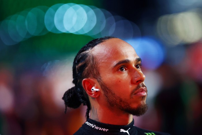 Hamilton wurde vom F1-Weltmeister gescholten und erhielt eine grausame Geldstrafe