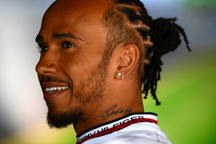 F1: Megtalálhatta asszisztense utódját Hamilton 1