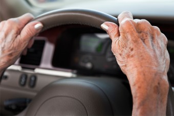 Elvegyék az idősek jogsiját? Én megtenném!