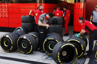 F1: A pilóták nem kérnek az újabb változtatásból