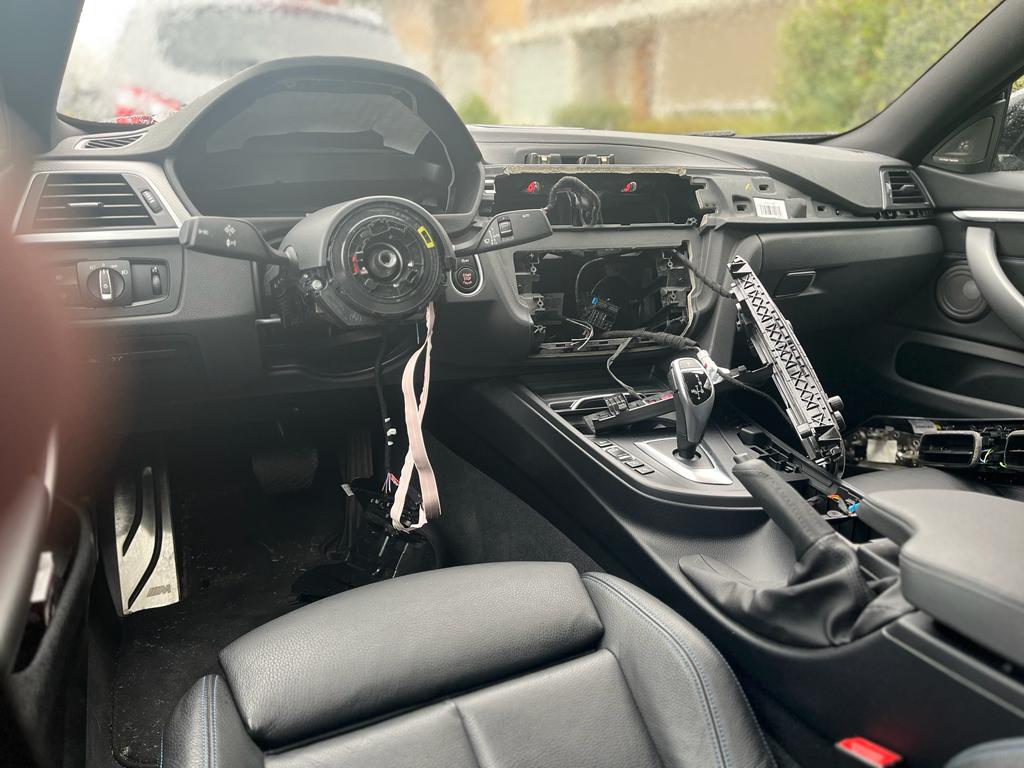 Új egyszerű trükkel fosztottak ki több nagy értékű autót a tolvajok 1