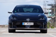 Elektromos csodabogár, parádés fogyasztással – Hyundai Ioniq 6 2