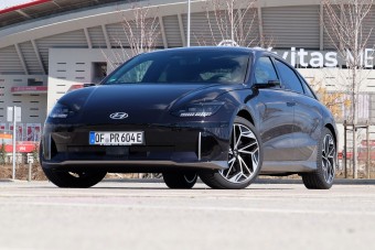 Elektromos csodabogár, parádés fogyasztással - Hyundai Ioniq 6