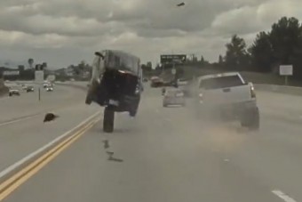 Egy jós sem tudta volna kivédeni ezt a balesetet, minden pillanatát rögzítette a fedélzeti kamera