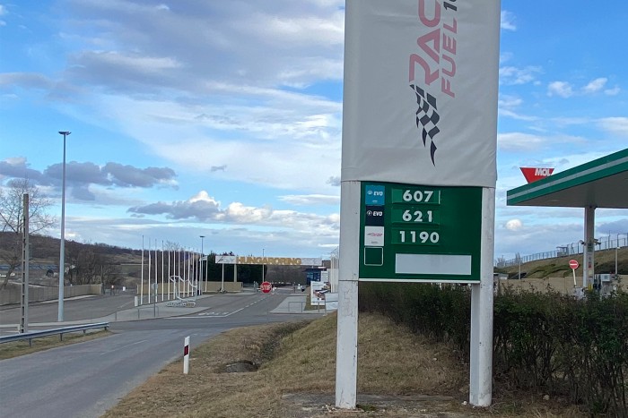 Olvasónk megtalálta az ország legdrágább benzinkútját 1