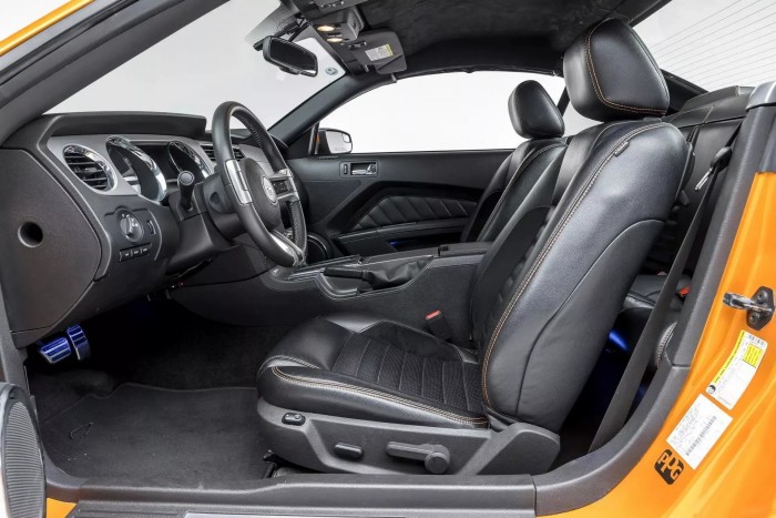 Ebből a Mustangból nem jön szembe másik 6