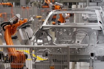 Megkezdte a termelést a debreceni BMW-gyár