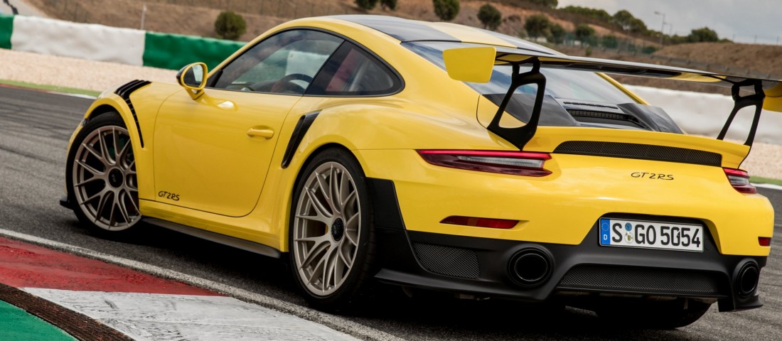 Hibrid lesz az eddigi legerősebb Porsche 911