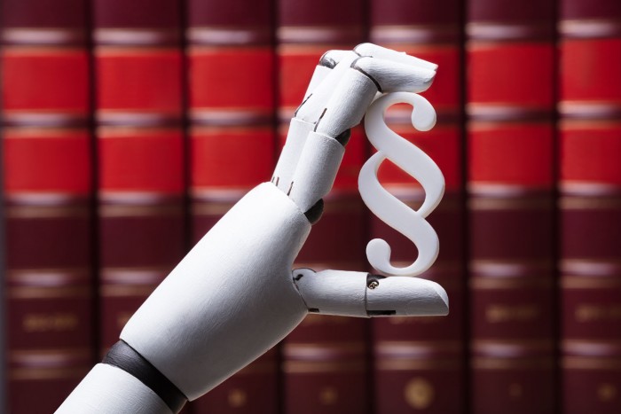 Ügyfelei perelték be a robotügyvédet