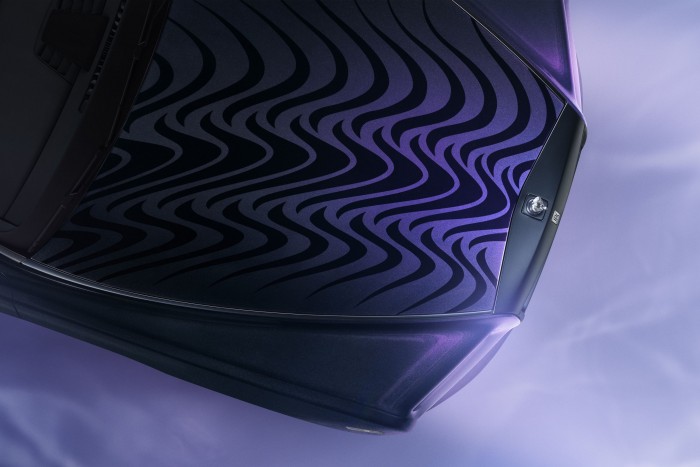 Divattervező álmodott mesebeli Rolls-Royce-t 12