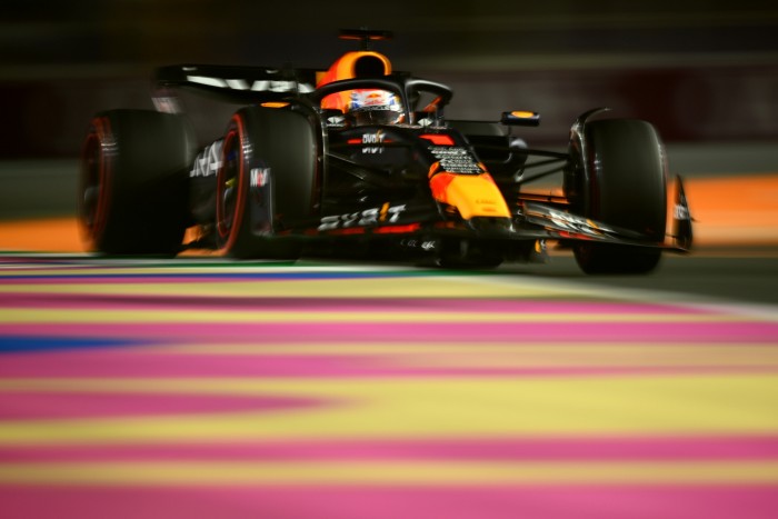 F1: Még nem tett le a győzelemről Verstappen 1 | Vezess F1: Még nem tett le a győzelemről Verstappen 1