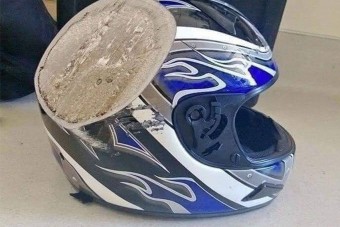 10 méregerős fotó a bizonyíték, hogy miért kötelező a bukósisak