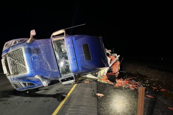 Tojásban tocsogott az autóút a baleset után