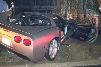 Elkötötte szülei sportautóját, lezúzta, mint az atom
