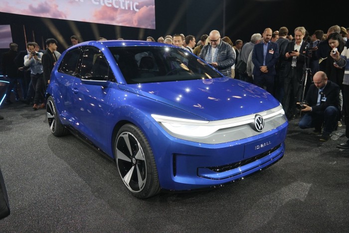 Megnéztük a Volkswagen olcsó villanyautóját 12 | Vezess Megnéztük a Volkswagen olcsó villanyautóját 12