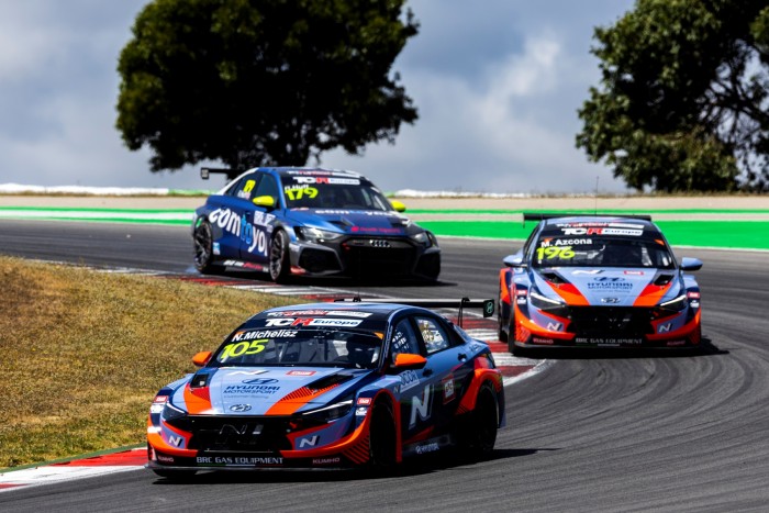 Történelmi sikert aratott Michelisz Norbert