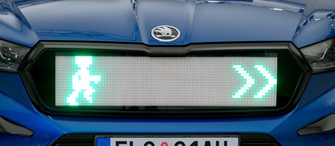 Nem is sejted, hova szereltek képernyőt ebbe a Škodába