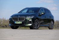 Családi BMW, őrült erővel, zöld rendszámmal 53