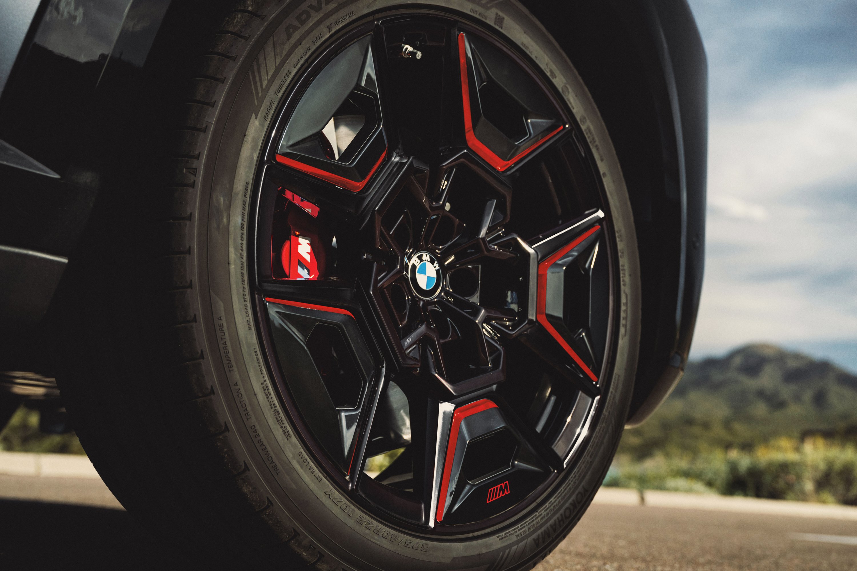 El BMW 5 más potente es un fenómeno demoníaco por dentro y por fuera