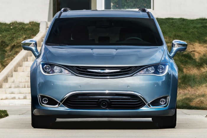 Kigyullad, elalszik: elektromos hibák kergetnek őrületbe 3 | Vezess Kigyullad, elalszik: elektromos hibák kergetnek őrületbe 3