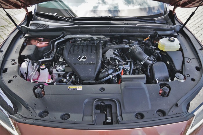 Négy henger majd’ 40 millióért? 13