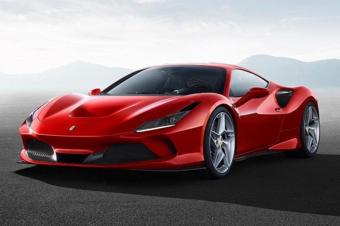 Élete hibáját követte el a targoncás, amikor sütőt borított egy Ferrarira 2