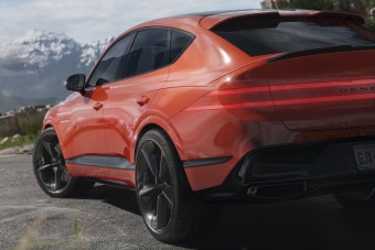 Sportautónak is dögös a legújabb koreai SUV