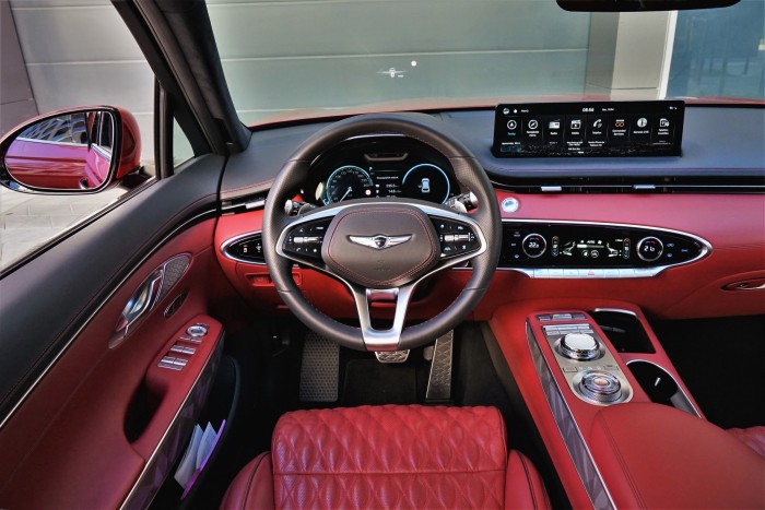 Ez a koreai autó jobb, mint egy Lexus 9