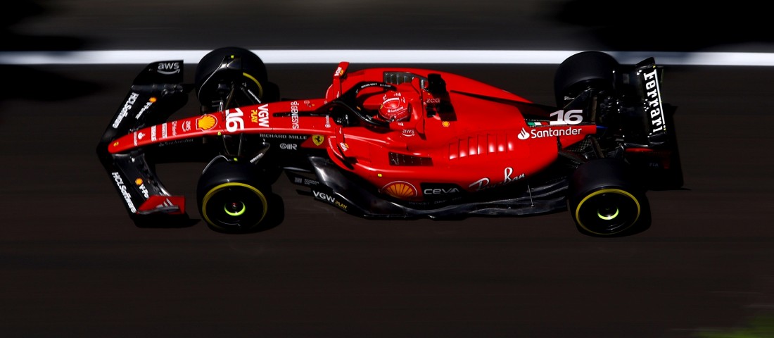 F1: Autót tört, de így is Leclerc-é a történelmi elsőség