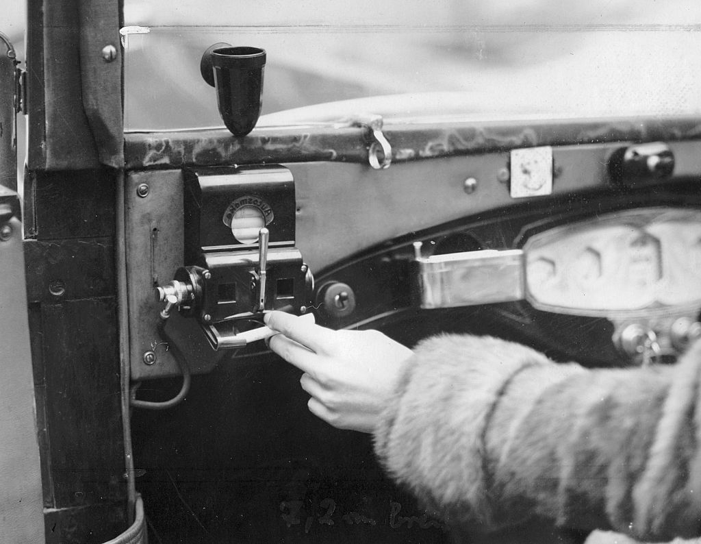 Ősöreg autós extrák, amiket alig hiszünk el, de léteztek 1