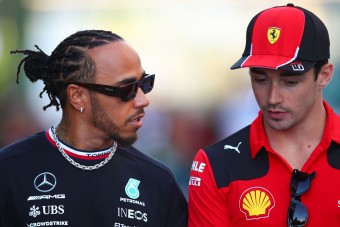 F1: Hamilton tojik a Leclerc-pletykákra