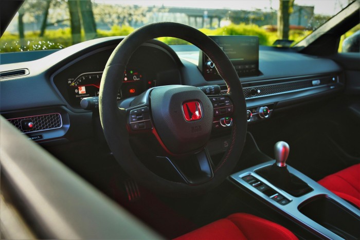 Ez vaku volt, vagy villám? Nem, az új Honda Civic Type R! 15 | Vezess Ez vaku volt, vagy villám? Nem, az új Honda Civic Type R! 15