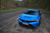 Ez vaku volt, vagy villám? Nem, az új Honda Civic Type R! 61