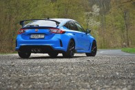 Ez vaku volt, vagy villám? Nem, az új Honda Civic Type R! 49