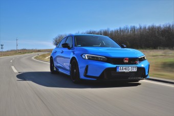 Ez vaku volt, vagy villám? Nem, az új Honda Civic Type R!