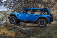 Brutális dolgokra lesz képes a Jeep Wrangler 78