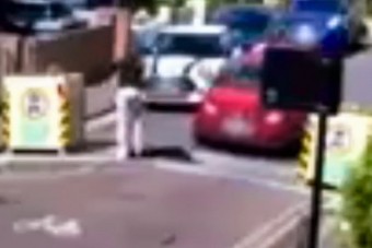 Az autósok ősellenségévé vált ez az oszlop