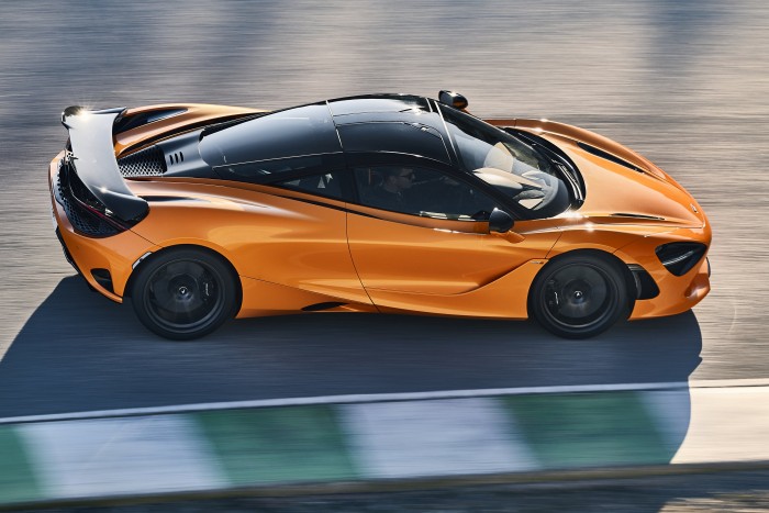 McLaren 750S műszaki adatok 3