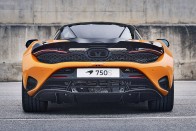 Ez most a legerősebb, legkönnyebb McLaren 61