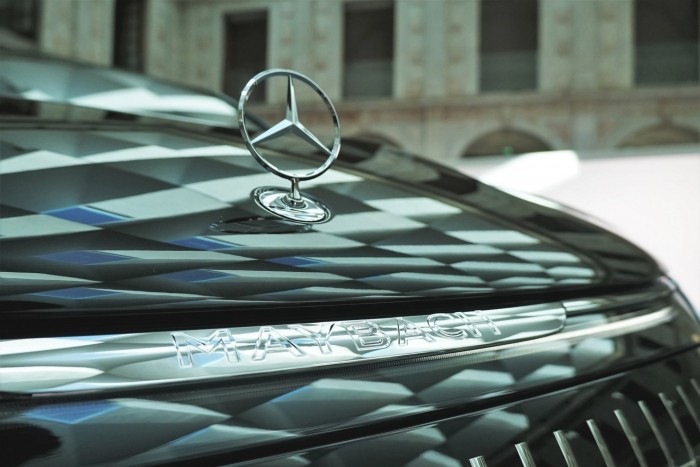 Háromtonnás luxusbálna – Elsőként ültünk az új csúcs-Merciben! 7