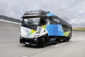 Még nem is gyártják, de már veszik ezt a nyergest