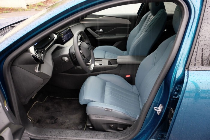 Ilyen autók menthetik meg a világot a SUV-októl 12