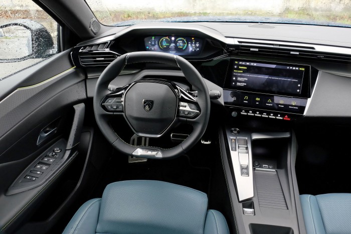 Ilyen autók menthetik meg a világot a SUV-októl 10