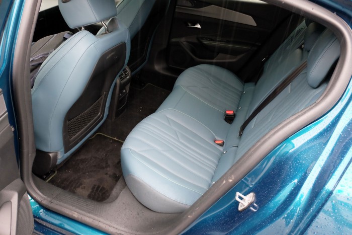 Ilyen autók menthetik meg a világot a SUV-októl 18