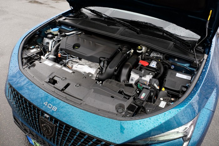 Ilyen autók menthetik meg a világot a SUV-októl 13