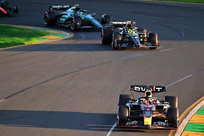 F1: Hagyni kell nyerni a Red Bullt